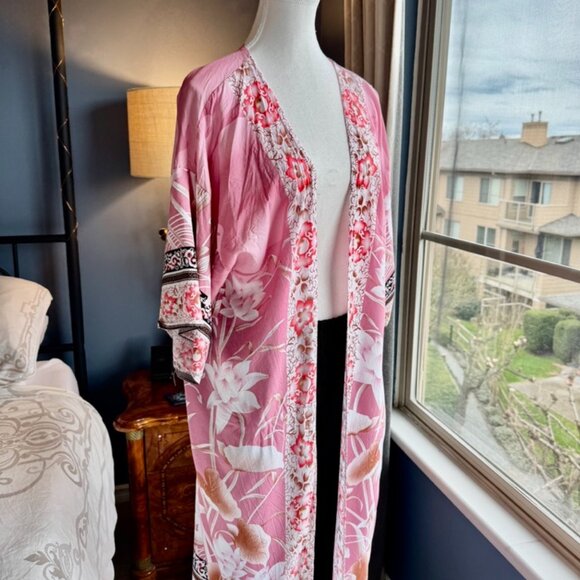 Pink Flamingo Kimono Robe - Picture 4 of 7